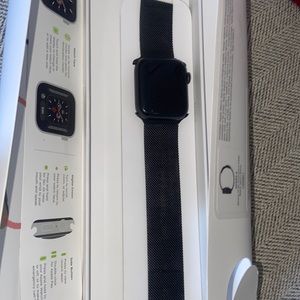 NEW iWatch 4 sale! Series 6/ 40MM /Space gray/ Aluminum Case/ Black sports band.